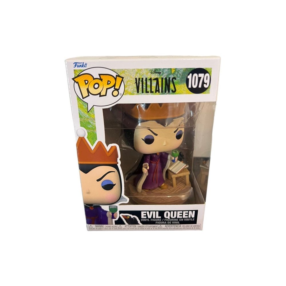 NWT Funko Pop Villains Evil Queen